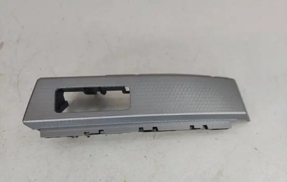 Audi A1 Panel trim 82B853189