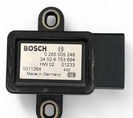 BMW 5 E39 ESP acceleration yaw rate sensor 34526753694 6753694