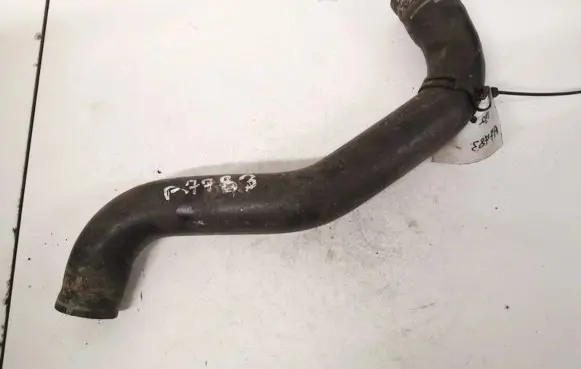 Engine coolant pipe/hose