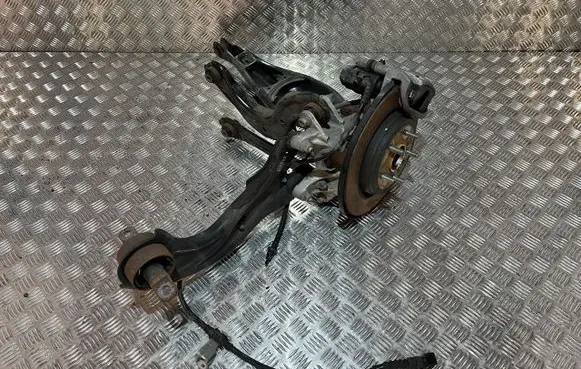 Honda ZR-V Stub axle DG21825