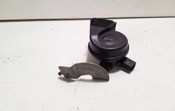 Audi TT TTS RS Mk3 8S Horn signal 8S0951210 8S0951221 6033FB2508