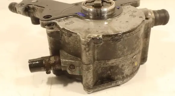 Audi A4 S4 B7 8E 8H Vacuum pump 038145209