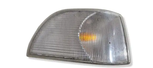 Volvo V70 Front indicator light