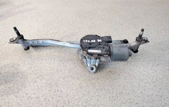 Audi A8 S8 D4 4H Front wiper linkage and motor 4H1955023C 4H1955119C