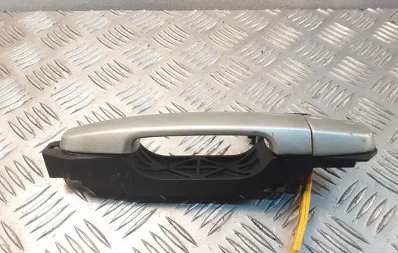 Toyota Avensis T250 Rear door exterior handle 242305