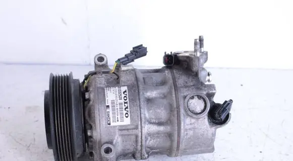 Volvo V60 Air conditioning (A/C) compressor (pump) 31332528 030393054B4