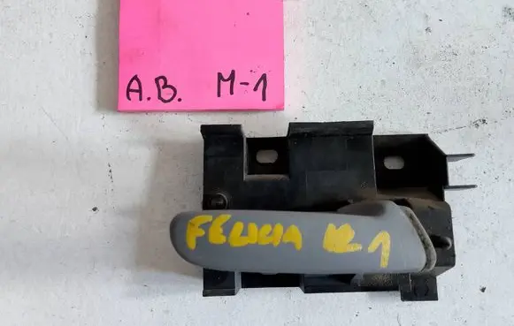 Skoda Felicia I Front door exterior handle 0010211296223