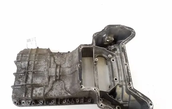 Mercedes-Benz E W211 Oil sump A2720140802