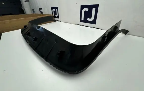 Volvo XC60 Tailgate trim 30740437
