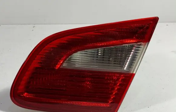 Skoda Superb B6 (3T) Tailgate rear/tail lights 3T5945094 3T5945260
