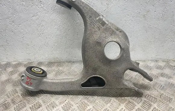 Rear control arm