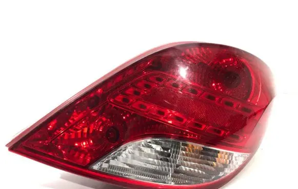 Rear/tail lights