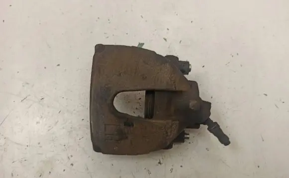 Ford Focus C-MAX Front brake caliper