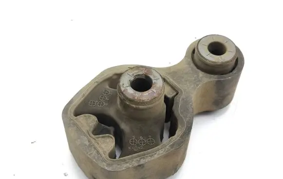 Mazda CX-5 Gearbox mount KD62