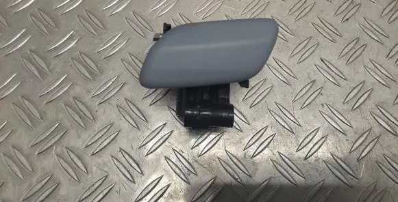 Headlight washer spray nozzle
