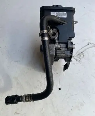 BMW 5 E60 E61 Power steering pump 7693974101 6760956
