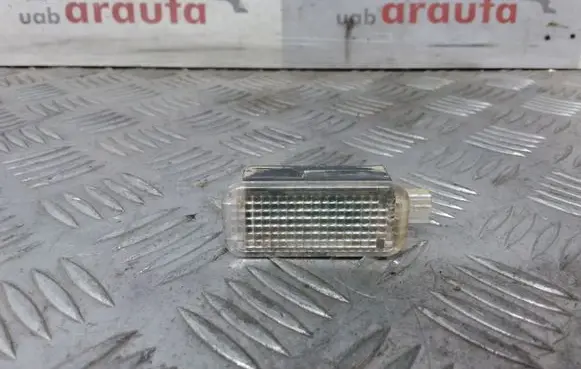 Audi Q3 8U Rear door interior light 8J0947409