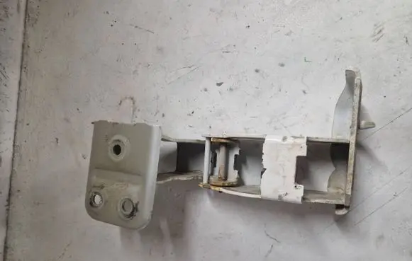 Citroen Jumpy Loading door lower hinge 