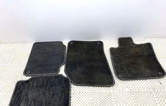 Volvo S90, V90 Interior carpet 32216185