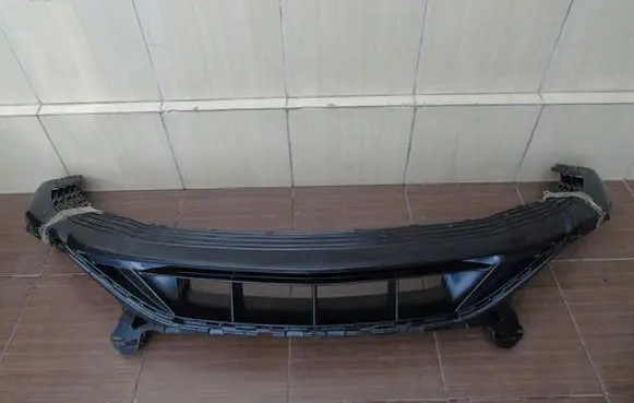 Mercedes-Benz EQS V297 Front bumper lip 