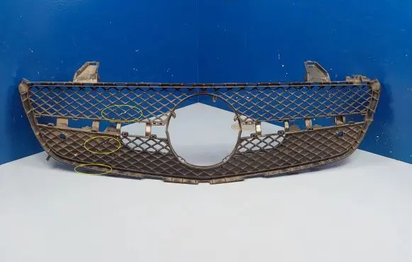 Mercedes-Benz SL R231 Front bumper upper radiator grill A2318850623