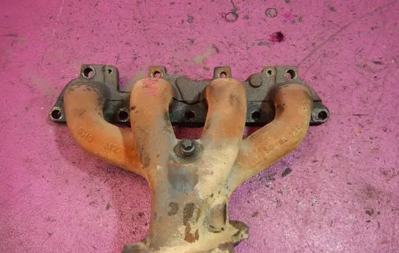 Opel Vectra B Exhaust manifold