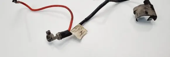 Volkswagen Jetta V Positive cable (battery)