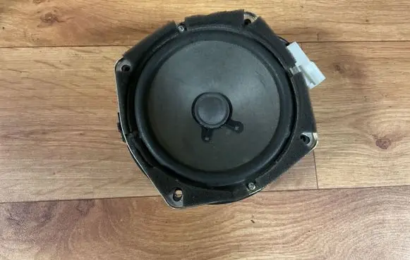 Chevrolet Nubira Rear door speaker 96453582