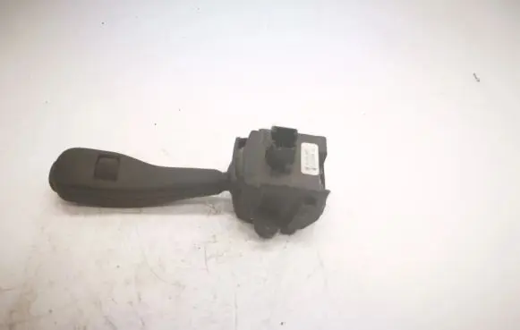 BMW 5 E39 Indicator stalk 8375407