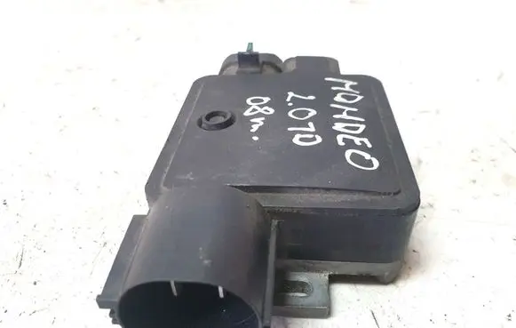 Ford Mondeo MK IV Coolant fan relay 940002904
