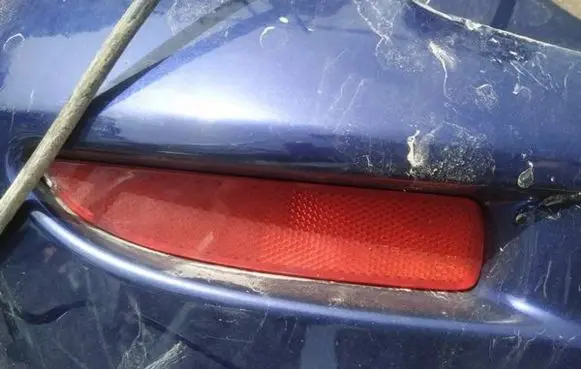 Mazda 5 Rear tail light reflector