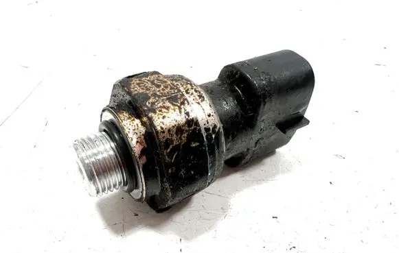 Suzuki Vitara (LY) Air conditioning (A/C) pressure sensor 