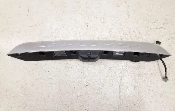 Ford Explorer VI Trunk door license plate light bar MB5BS42509 MB5BS42509ACW LB5BS42509