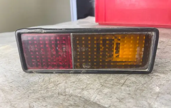 Land Rover Discovery Rear bumper light 