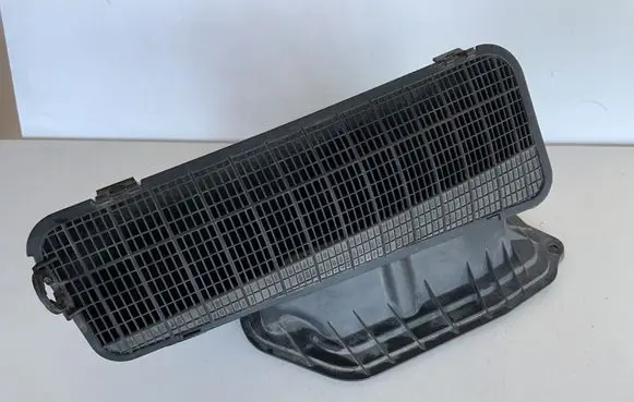 Audi A7 S7 4G Air intake duct part 4G1819904A 4G1819408A