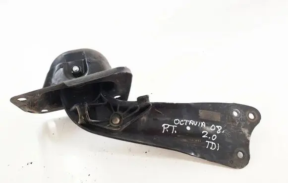 Skoda Octavia Mk2 (1Z) Rear suspension control arm 