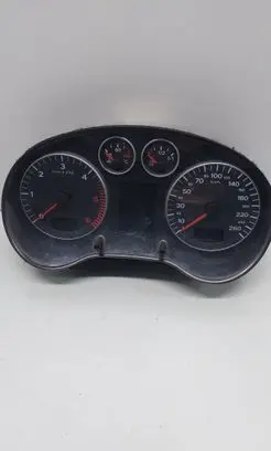 Audi A3 S3 8P Speedometer (instrument cluster) 8P0920930C 70375310050