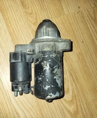 Mercedes-Benz C W202 Starter motor 570307331