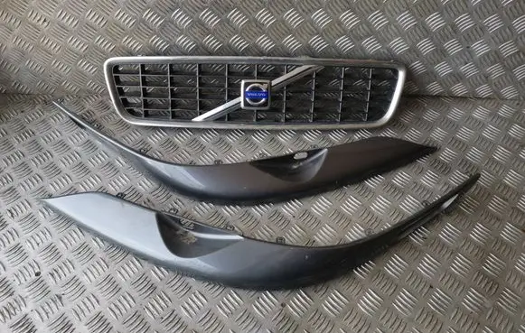 Volvo S80 Front bumper splitter molding 08662989 08662988 8659950