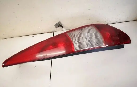 Ford Mondeo Mk III Rear/tail lights 1s7113404c 1s71-13404-c