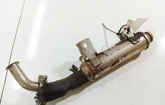 Opel Zafira B EGR valve cooler 