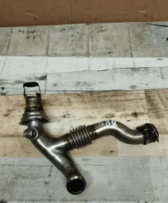 BMW 7 F01 F02 F03 F04 EGR valve line/pipe/hose