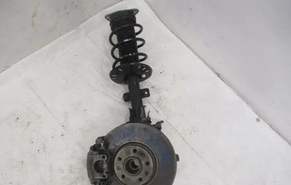 Peugeot 5008 II Front wheel hub spindle knuckle 9819718680