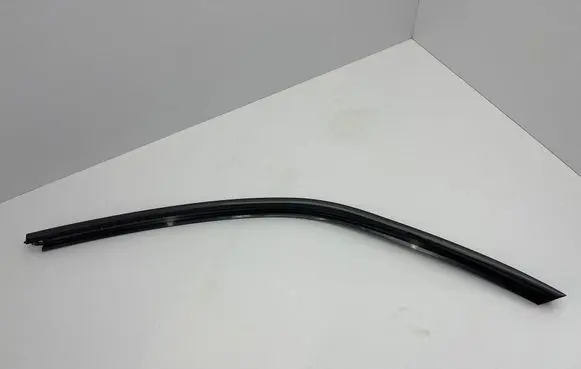 Jaguar XK8 - XKR Front door glass trim molding 