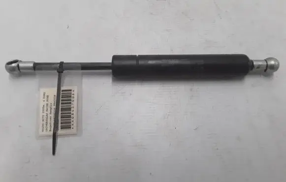 Volvo XC70 Tailgate strut 8643038