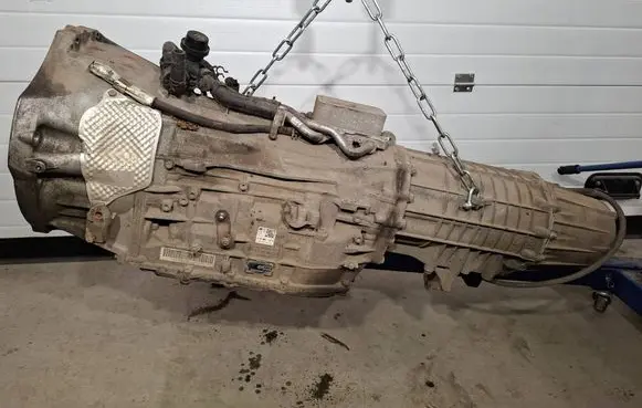 Volkswagen Touareg II Automatic gearbox 0C8300037G 10JJ304992 0CC321105