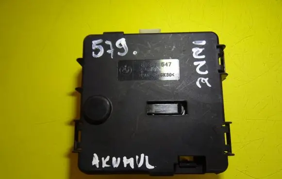 BMW 3 E46 Battery control module 8387547 8387551