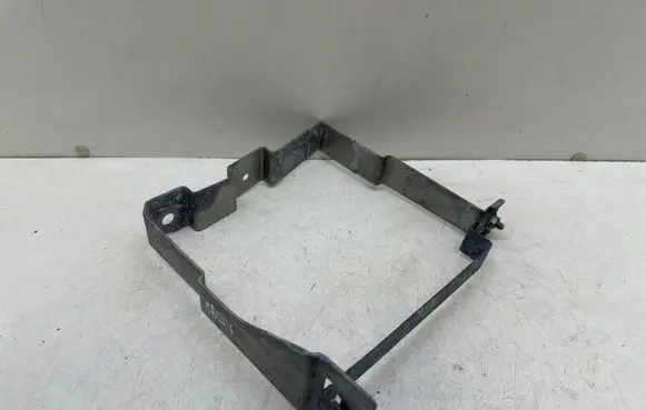 Volkswagen Caddy Battery bracket 5R3915343C
