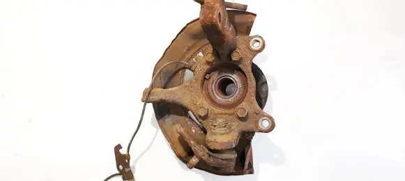 Toyota RAV 4 (XA30) Front wheel hub