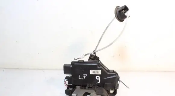 Audi A4 S4 B6 8E 8H Front door lock